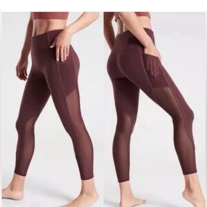 Athleta Vitality Stash Pocket 7/8 Tight. Powervita Maroon- Size X Small
